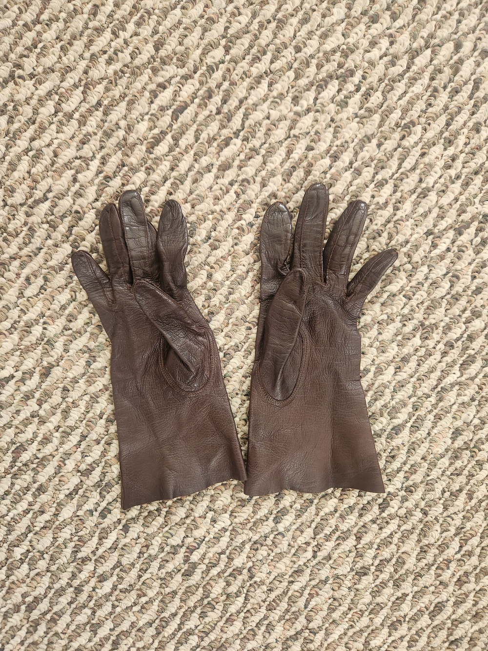 Vintage Brown Leather Gloves